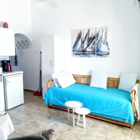 Lejlighed Pleasant In Piso Levadi Near Kalogeros Beach Páros